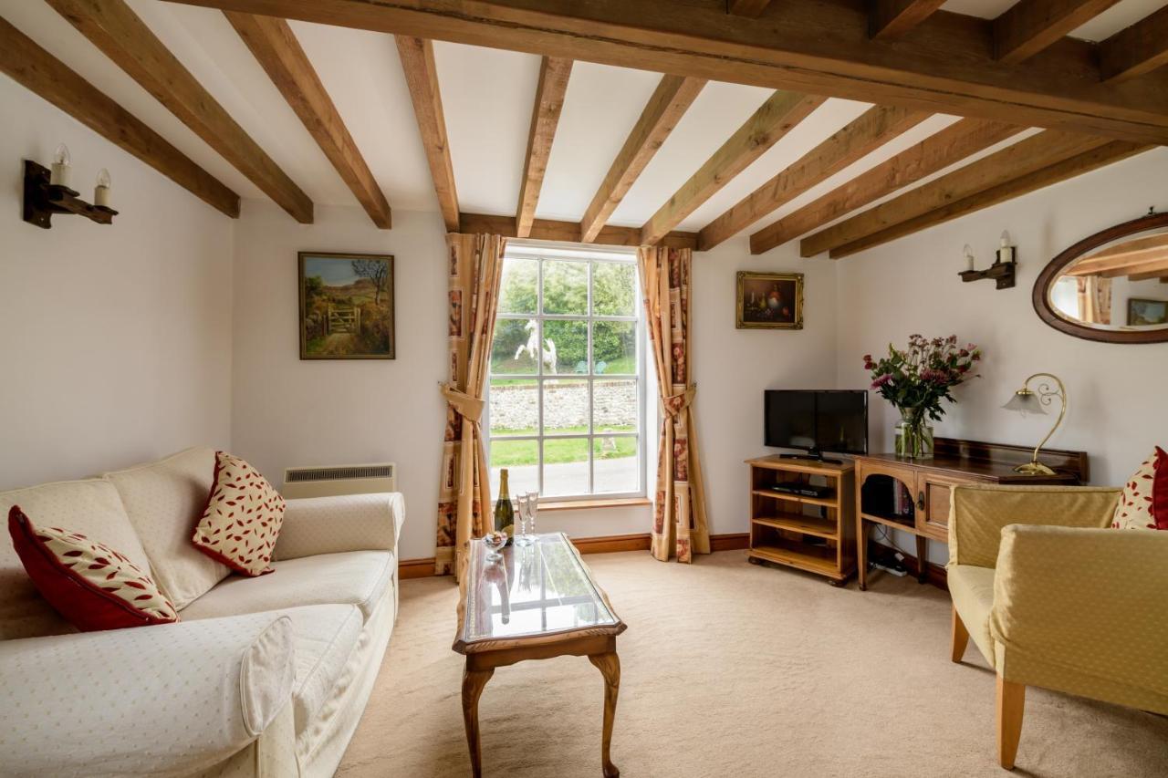 Luccombe Farm Holiday Cottages Milton Abbas Buitenkant foto