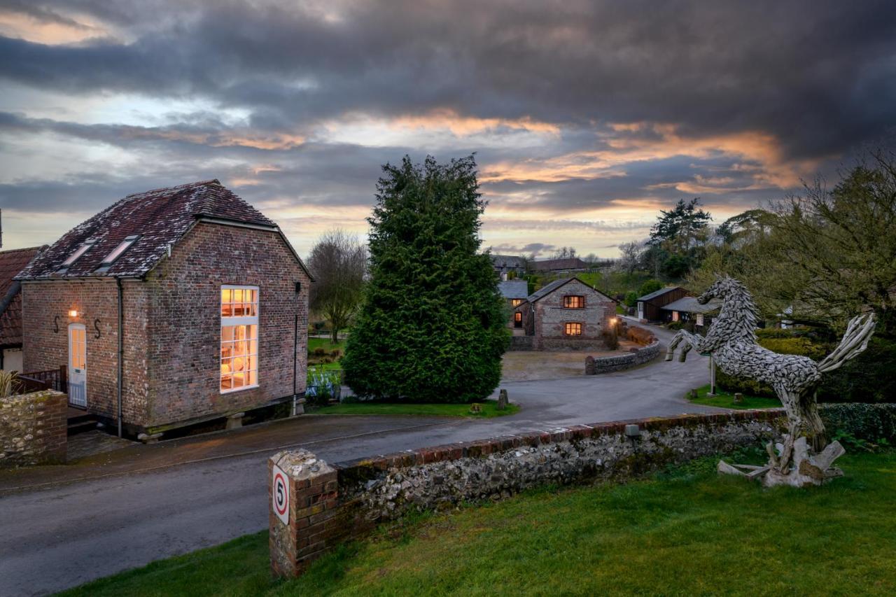 Luccombe Farm Holiday Cottages Milton Abbas Buitenkant foto