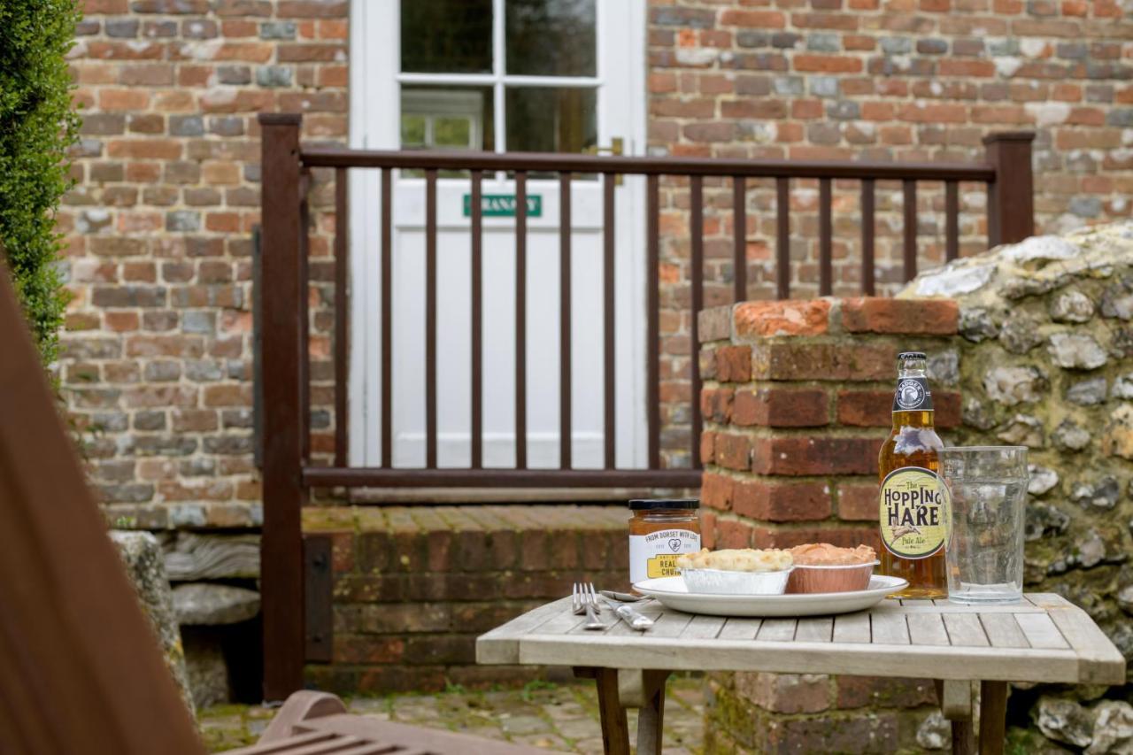 Luccombe Farm Holiday Cottages Milton Abbas Buitenkant foto
