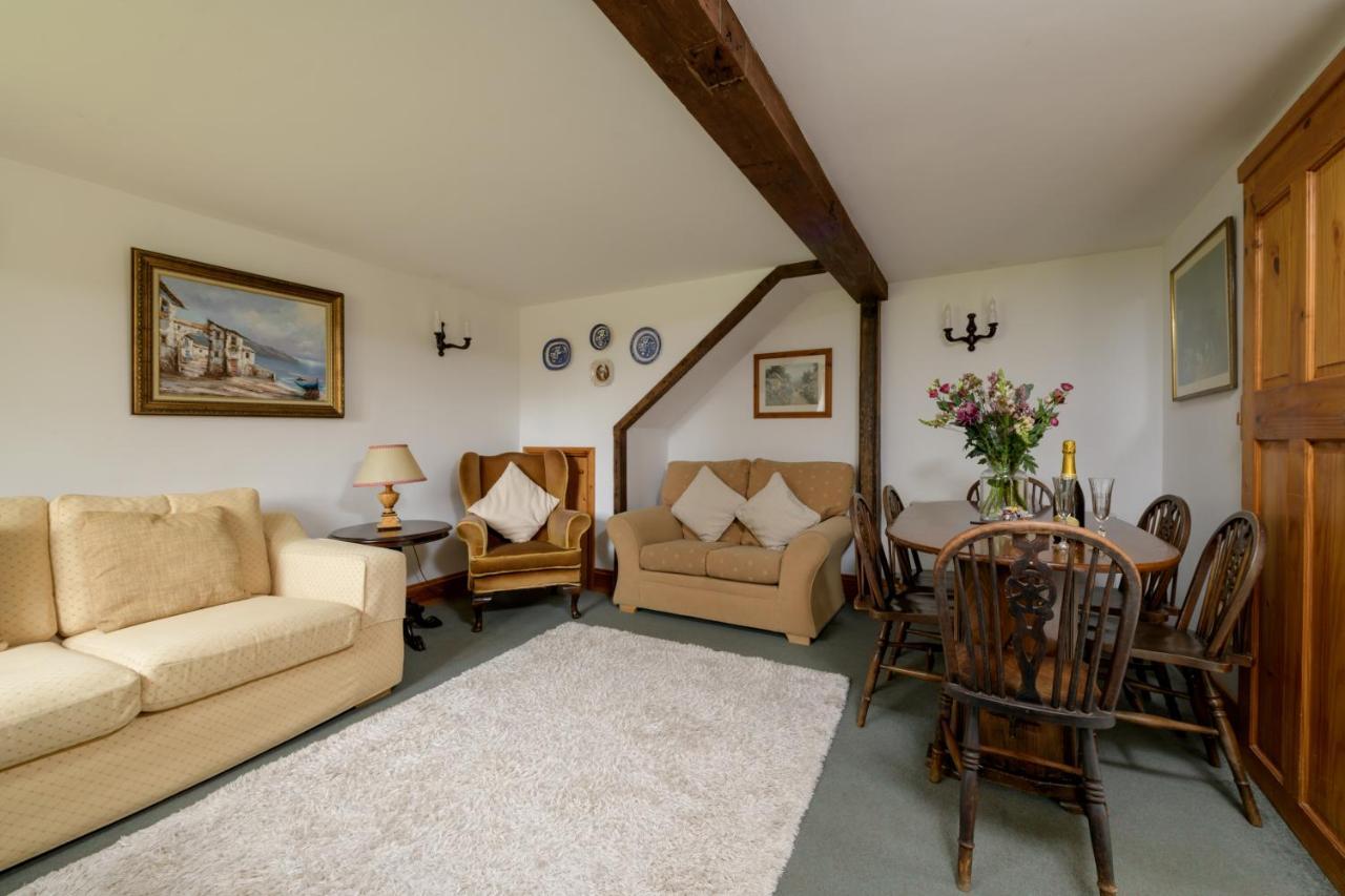 Luccombe Farm Holiday Cottages Milton Abbas Buitenkant foto